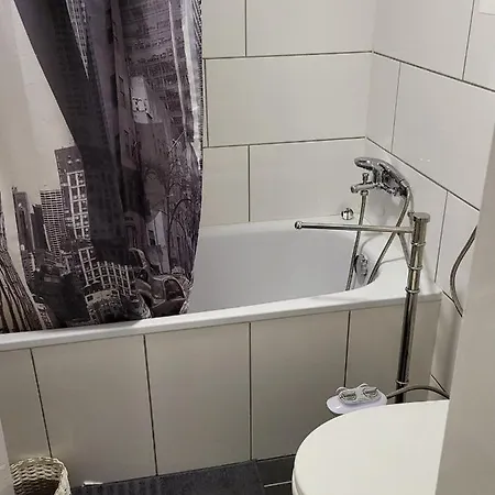 Cosy Flat With Mercatorstrasse View Netflix-wifi Appartement