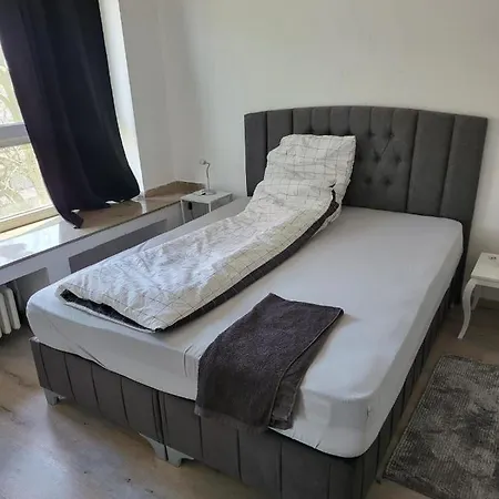 Cosy Flat With Mercatorstrasse View Netflix-wifi Appartement Duisburg